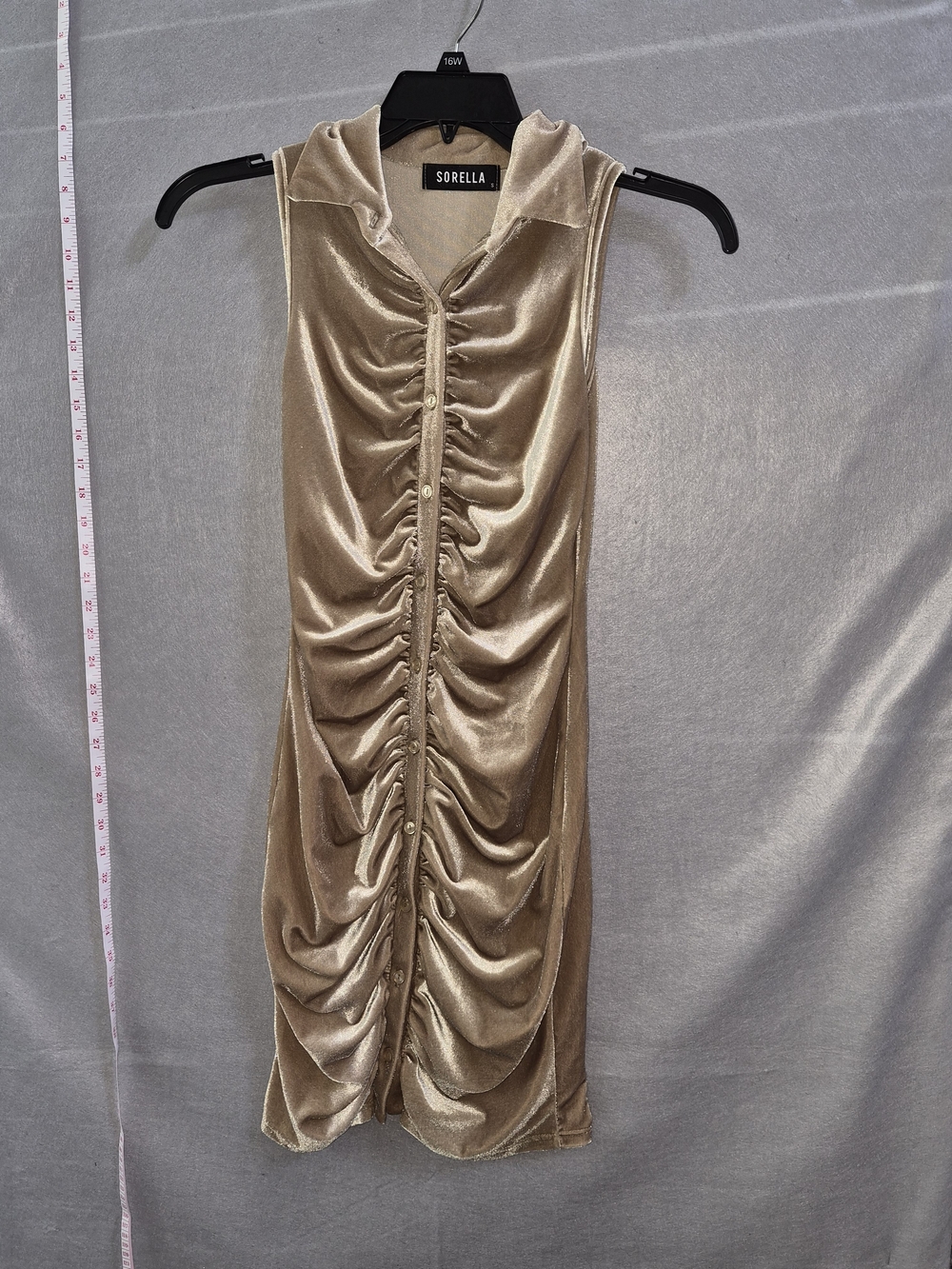 Sorella Champagne Velvet Ruched Button-Front Midi Dress – Size Small